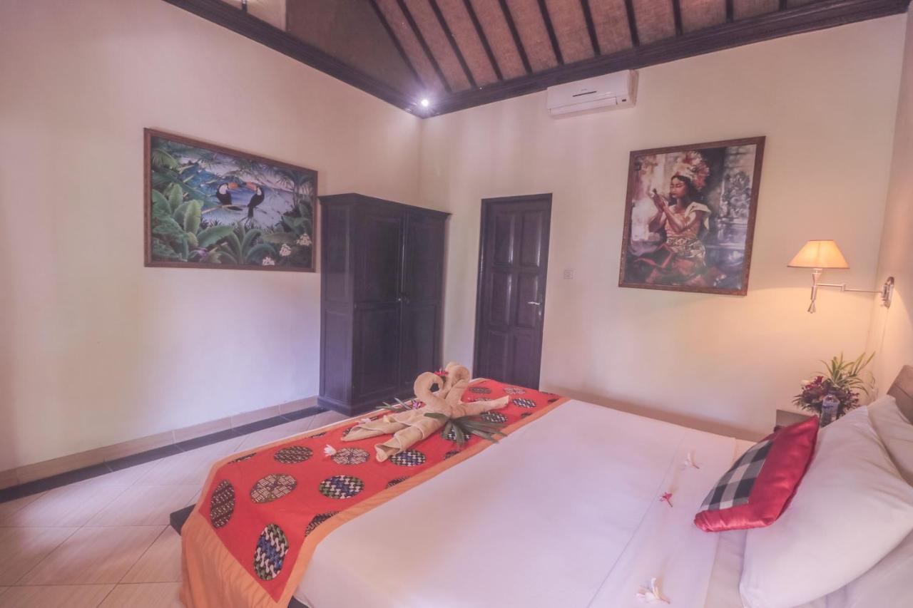 Trijaya Pensión Pemuteran Exterior foto
