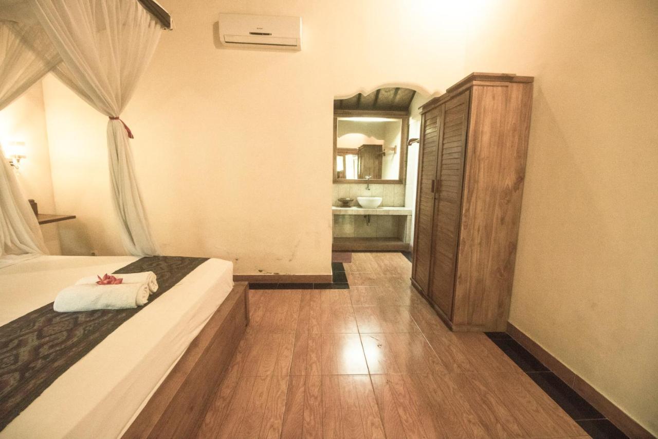 Trijaya Pensión Pemuteran Exterior foto