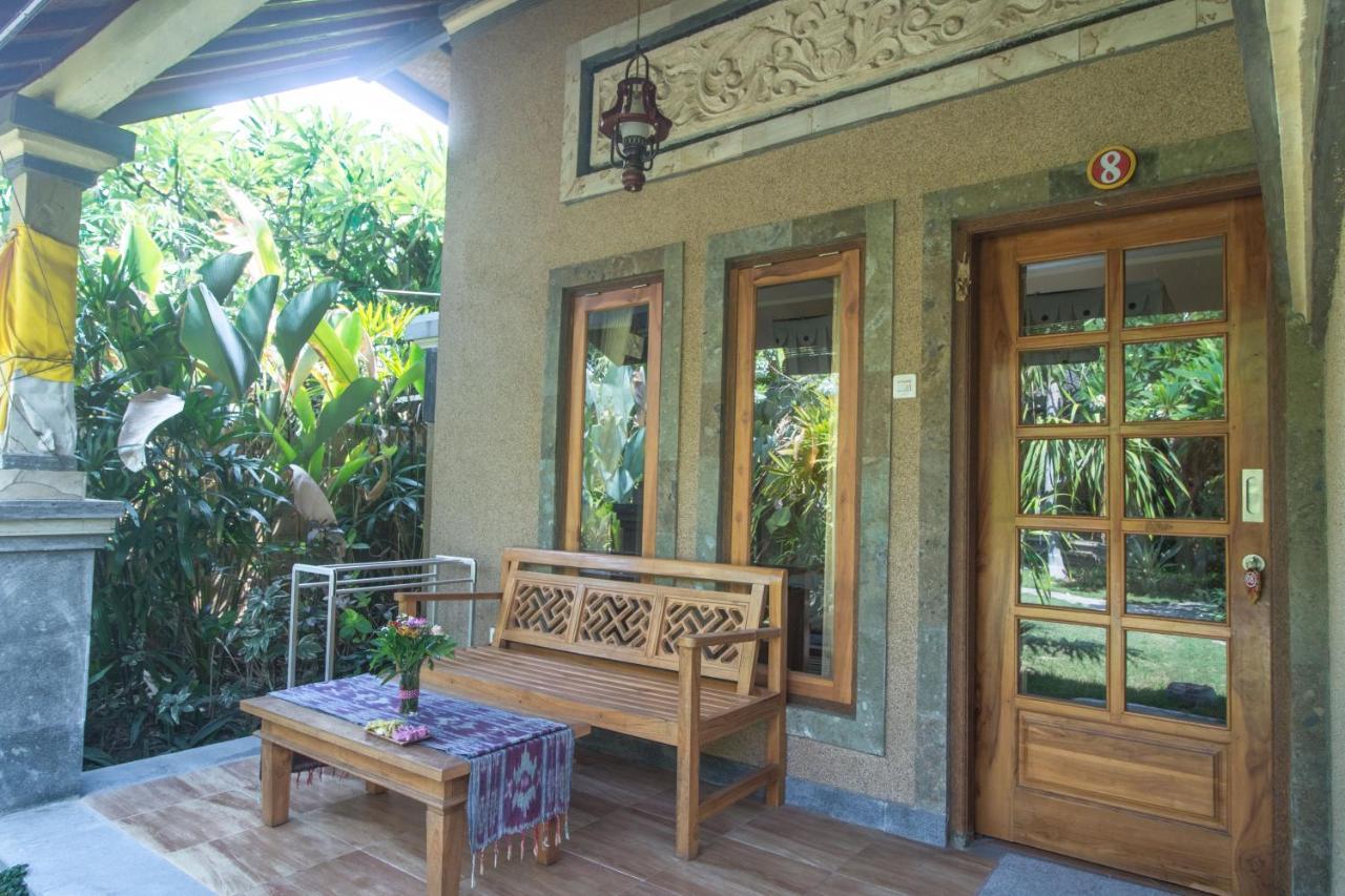 Trijaya Pensión Pemuteran Exterior foto